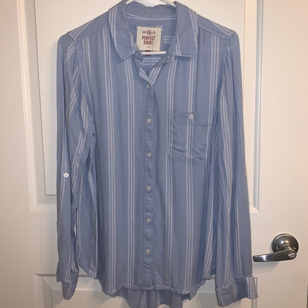 Baby Blue Linen Button Up